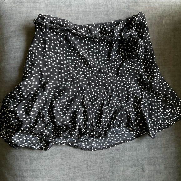 Zara Belted Skort Polka Dot with Ruffle Size M - Picture 2 of 3